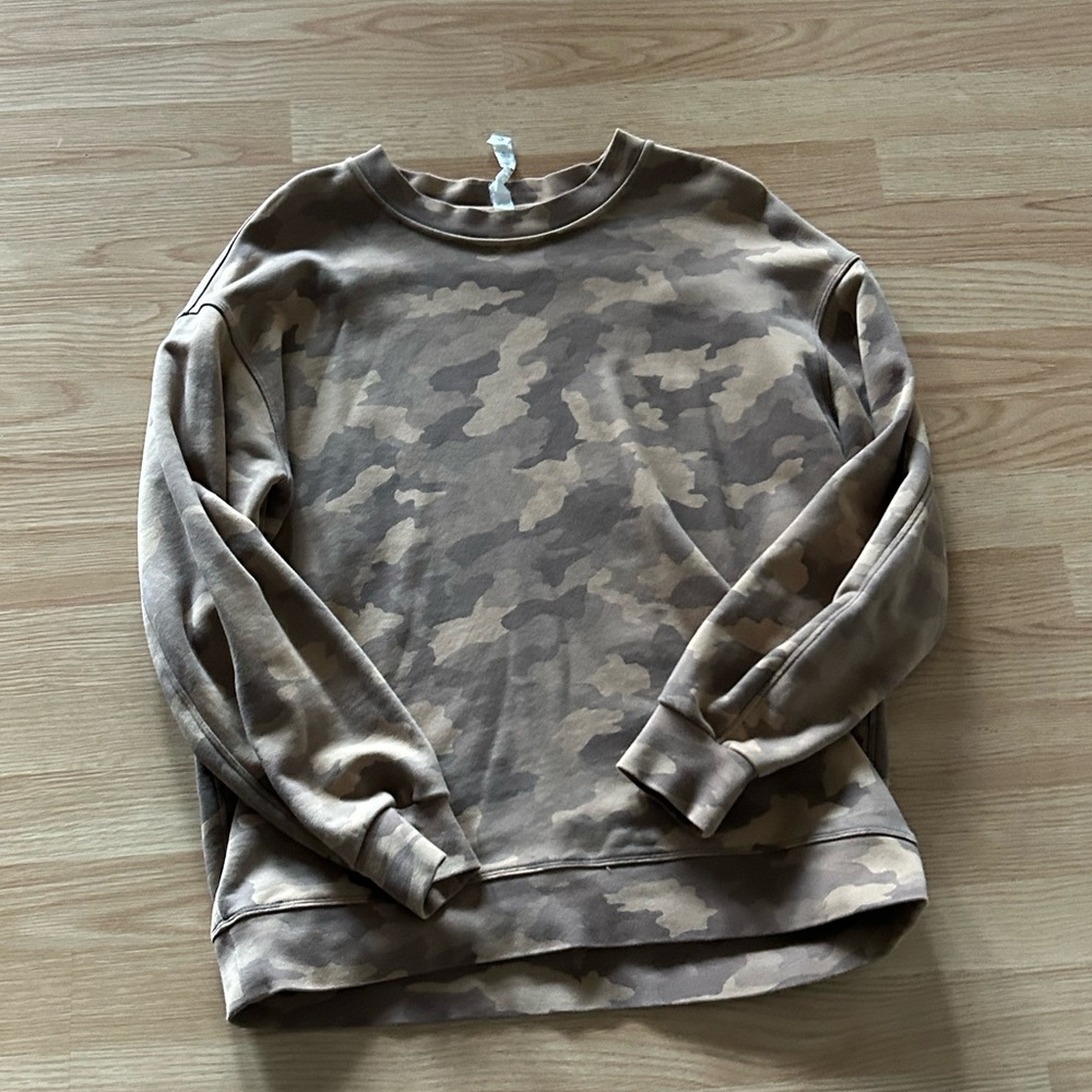 Lululemon Perfectly Oversized Crew